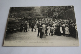 Le Havre Pendant La Musique Au Jardin Saint Roch Animé - Saint-Roch (Plein)