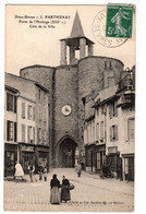Delcampe - Parthenay Porte De L'horloge Cote De La Ville - Parthenay