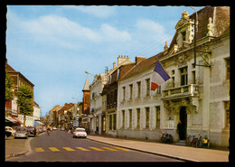 Delcampe - * Cpsm - DENAIN - Mairie - CITROEN DS - PANHARD PL 17 - Mobylette - Animée - Edit. LA CIGOGNE - Couleurs - Denain