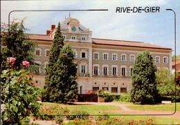 Delcampe - RIVE-DE-GIER   ( LOIRE )     L ' HOTEL DE VILLE - Rive De Gier