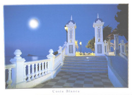 Delcampe - Spain:Benidorm, Castle Square - Alicante