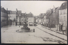 Delcampe - 39 - Arbois - CPA - La Grande Place N° 57 - Edition Marcel - TBE - - Arbois