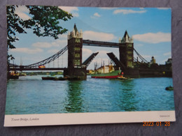 TOWER BRIDGE - River Thames
