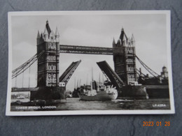 LONDON  TOWER BRIDGE - River Thames