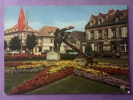 Delcampe - 14    CPSM   DIVES-SUR-MER    La Roseraie    Voitures Dont Citroën GS……  Bon état - Dives