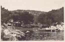 Delcampe - 13 / CASSIS ET SES CALANQUES / PORT PIN - Cassis