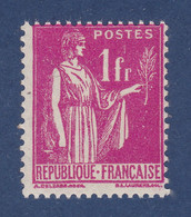 TIMBRE FRANCE N° 369 NEUF ** - 1932-39 Paz