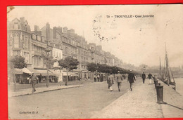 Delcampe - VAX-15  Trouville-sur-Mer Quai Joinville ANIME.  Circulé 1910  Collection D.S. - Trouville