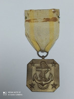 USA, MEDAILLE ACHIEVEMENT MEDAL , NAVY ET MARINE CREATION 1961 - Etats-Unis