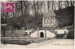 Delcampe - 92. SEVRES. Le Pavillon Lulli. 6 - Sevres