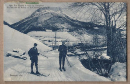 Delcampe - CPA 38 - Les Sports D'hiver En Dauphiné - En Ski Sur La Route De La Chartreuse TB PLAN SKIEURS Oblitération - Wintersport