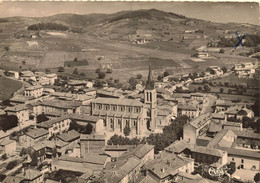 Fleurie * Vue Aérienne Sur Le Centre Du Village - Autres & Non Classés