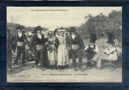 Delcampe - Un Mariage En Basse Bretagne. Danses Bretonnes. La Gavotte - Tänze