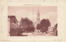 Labessonnié * La Place De L'église Du Village * Café Du Midi - Andere & Zonder Classificatie