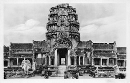 Delcampe - ¤¤  -  CAMBODGE   - ANGKOR-VAT  -  Carte-Photo  -  Entrée Centrale De La Galerie Extérieure     -  ¤¤ - Kambodscha