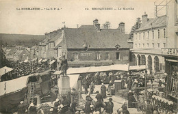 MANCHE  BRIQUEBEC   Le Marché - Bricquebec