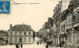 Delcampe - REDON LA RUE DE LA GARE - Redon