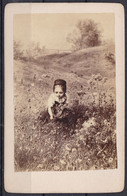 SUPERBE PHOTO CDV * PETITE FILLE AU PRINTEMPS *  - Photo Sur Carton - 1874 - Signé Dos MARIE DE HEMPTINNE - Ancianas (antes De 1900)