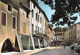 Buis Les Baronnies * La Place Du Marché - Buis-les-Baronnies