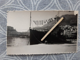 NAVIRE MILITAIRE FREGATE LA DECOUVERTE PHOTO 1948   DANS LE PORT DE MONACO  10.5 X 6 CM - Boats
