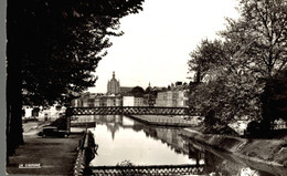 Delcampe - CPSM Douai Entrée Des Eaux - Douai