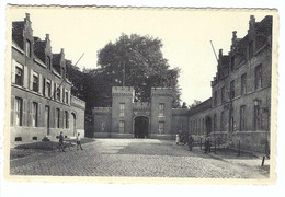 Bazel-Waas  Ingang V H Kasteel  L'Entrée Du Château - Kruibeke