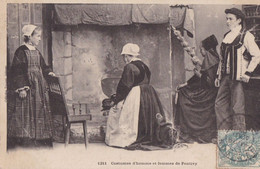 Delcampe - PONTIVY - Costumes D'hommes Et Femmes - Pontivy