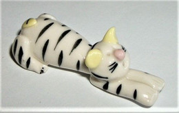 Delcampe - Chat Blanc Tigré 4,5 Cm (DS) - Animaux