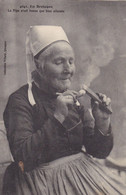 Delcampe - BRETAGNE - La Pipe N'est Bonne Que Bien Allumée - Bretagne