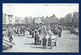 62. Arras. La Grande Place, Un Jour De Marché. Maréchalerie. - Arras