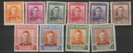 New Zealand   1938  Various Values  Lightly  Moumted Mimt - Neufs