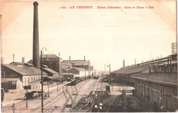 CPA 71 (Saône-et-Loire) Le Creusot - Usines Schneider. Gare, Wagons Et Usine à Gaz TBE édit. A. Duret - Industrie