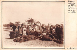 Algérie - SETIF - Marché Indigène - Marchands De Couffins Et D'objets En Alfa - Photo Collée Sur CPA, 1926-1927 - Sétif
