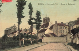 Cassel * Entrée De La Ville , Route De Dunkerque * Cpa Toilée Colorisée * 1907 - Cassel