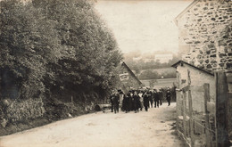 Carte Photo - A Identifier - Manifestation - Industrie Du Livre - Animé - Carte Postale Ancienne - Da Identificare