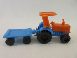 KINDER EU 1991 K92 221 Tracteur Bleu Orange + Remorque Bleu - Dibujos Animados