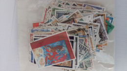 GREECE 300 DIFFERENT USED STAMPS PACKET - Collezioni