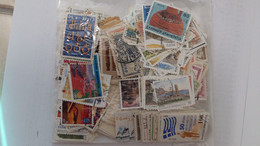 GREECE 600 DIFFERENT USED STAMPS PACKET - Collections