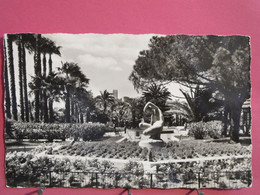Visuel Pas Très Courant - 06 - Cannes - Les Jardins Sur La Croisette - R/verso - Cannes