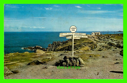 LAND'S END, UK - FIRST AND LAST NOVELTY SIGNPOST IN ENGLAND - TRAVEL IN 1967 - COTMAN-COLOR SERIES - - Land's End
