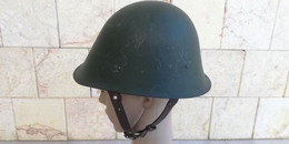Romanian Army Military Helmet With Liner And Chin Strap. - Headpieces, Headdresses