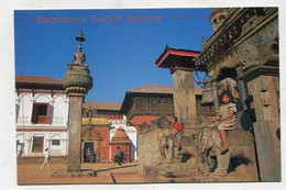 AK 111932 NEPAL - Bhaktapur - Durbar Square - Népal