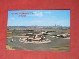 Newark International Airport.    . Newark    New Jersey      Ref 5923 - Altri & Non Classificati