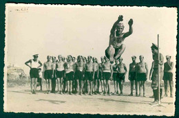CLI 020 - CARTOLINA DA FOTO ATLETICA ESERCIZI GARE MILITARI COLONIALE ? 1940 CIRCA - Athletics