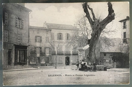 SALERNES - Mairie Et Ormeau Légendaire. ANIMEE (groupe D'enfants). Cachet A.P.D. 48 Au Verso (?) - Salernes