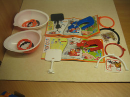 2015 Ferrero - Kinder Surprise - FF537A & FF537B - Joy - Finger Games - Basketball - Complete Set + 2 BPZ's - Monoblocs