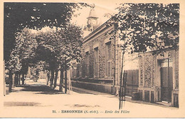 ESSONNES  ( 91 ) -  Ecole Des Filles - Essonnes