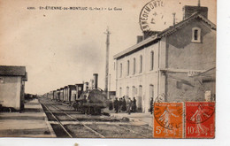 Saint-Etienne-de-Montluc Animée La Gare Train Locomotive à Vapeur Carte RARE - Saint Etienne De Montluc