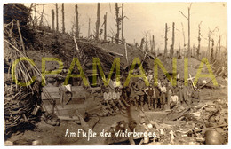 E476 - 02 - Carte Photo CHEMIN DES DAMES  WINTERBERG N°2 - Soldats Allemands - Altri & Non Classificati