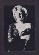 CPM Marilyn Monroe Pin Up Non Circulé Format 10 X 15 Environ Pin Up - Artistas